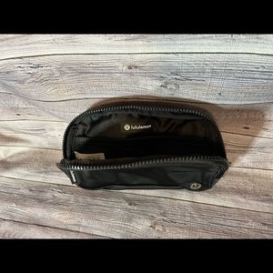 Lululemon belt bag
